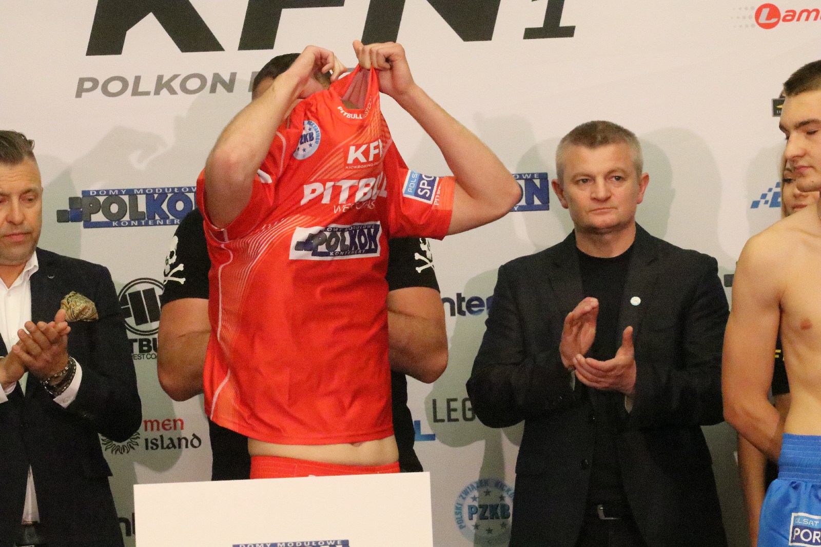 Ważenie zawodników przed galą KFN 1: POLKON Fights