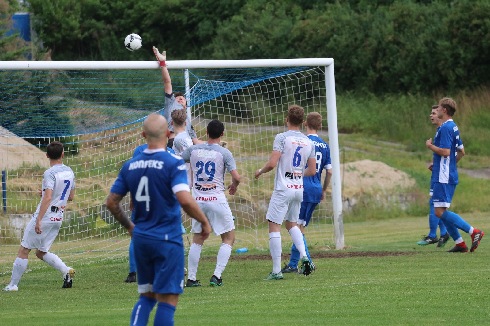 Ważne domowe zwycięstwo Konfeksu Legnica nad Mewą Kunice