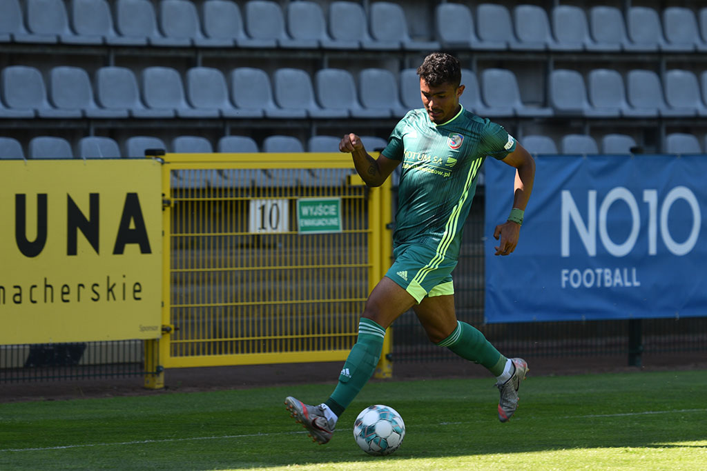 Piast Żmigród za silny dla rezerw Miedzi Legnica