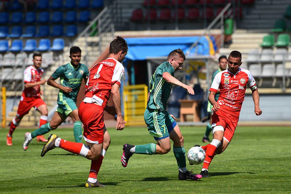 Piast Żmigród za silny dla rezerw Miedzi Legnica
