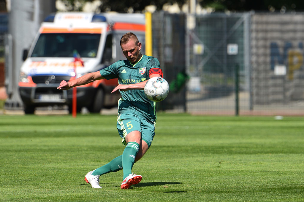 Piast Żmigród za silny dla rezerw Miedzi Legnica