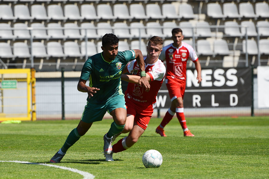 Piast Żmigród za silny dla rezerw Miedzi Legnica