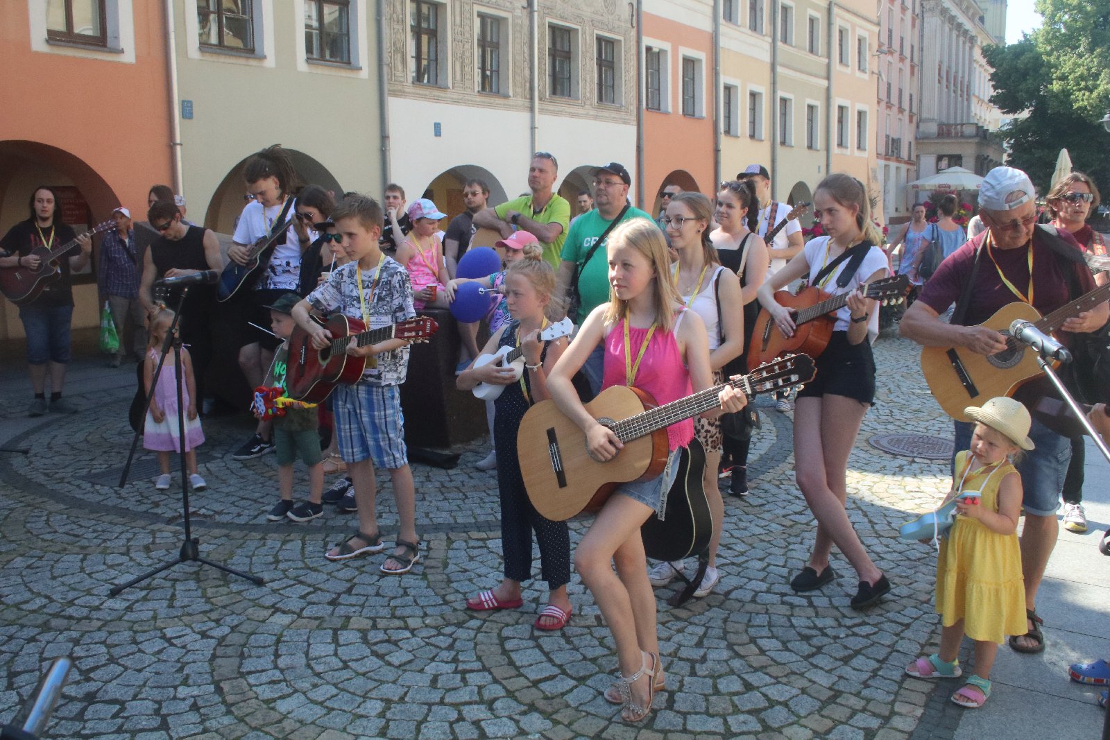 Legnica włączyła się do bicia Gitarowego Rekordu Świata