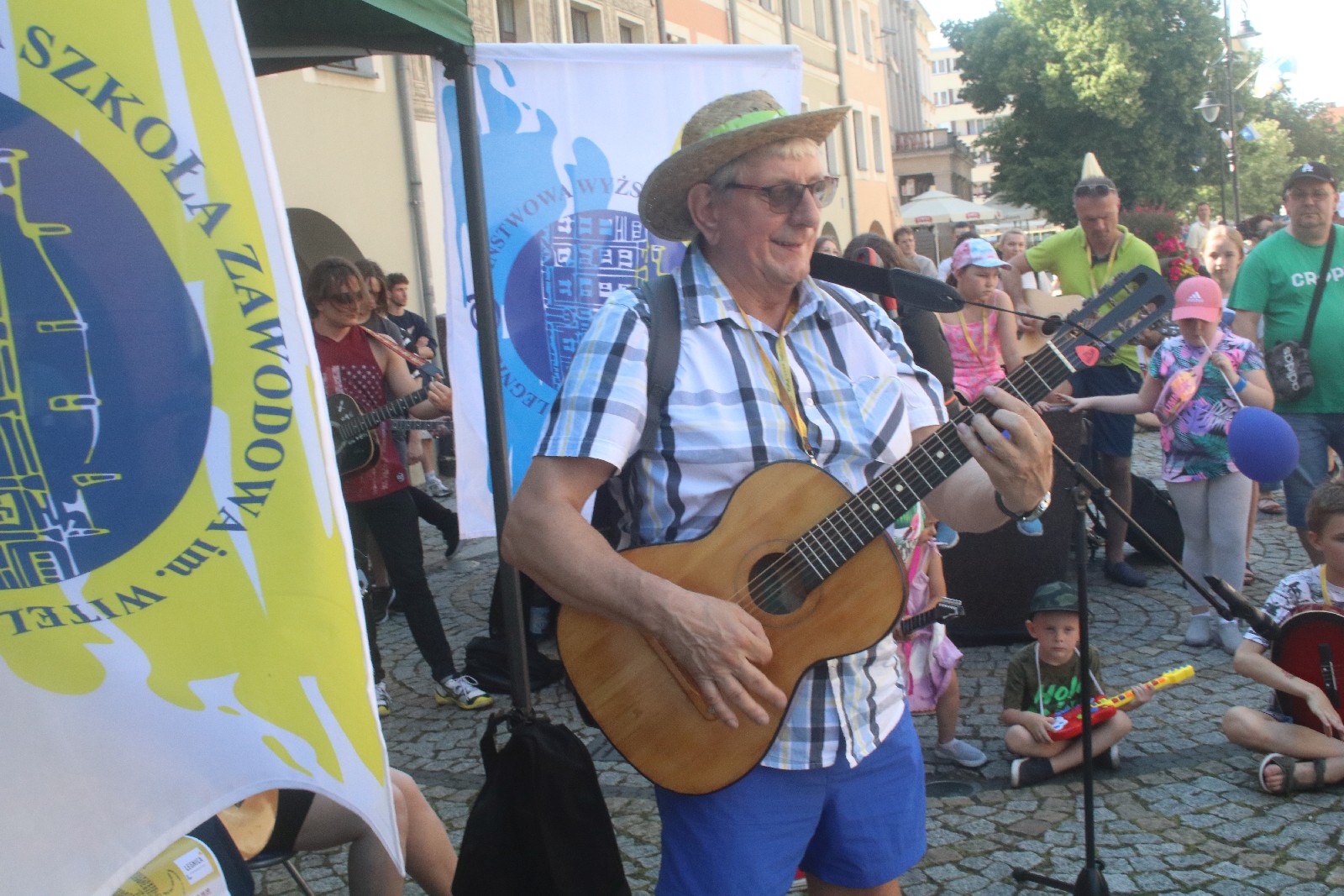 Legnica włączyła się do bicia Gitarowego Rekordu Świata