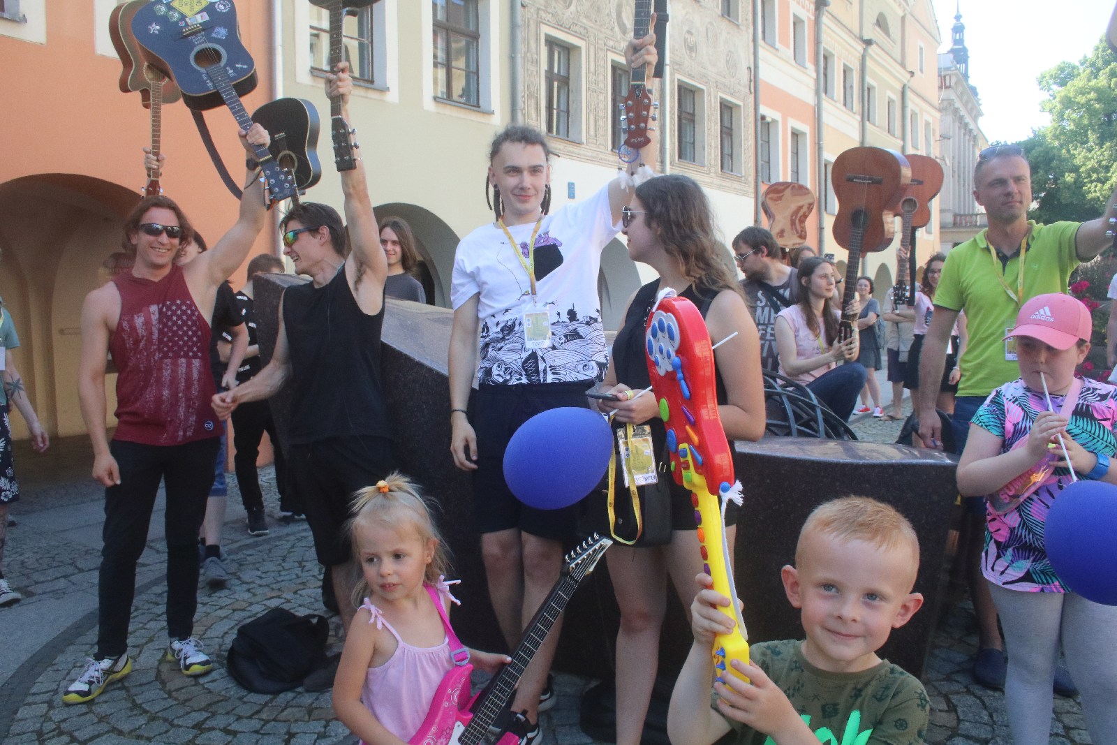 Legnica włączyła się do bicia Gitarowego Rekordu Świata