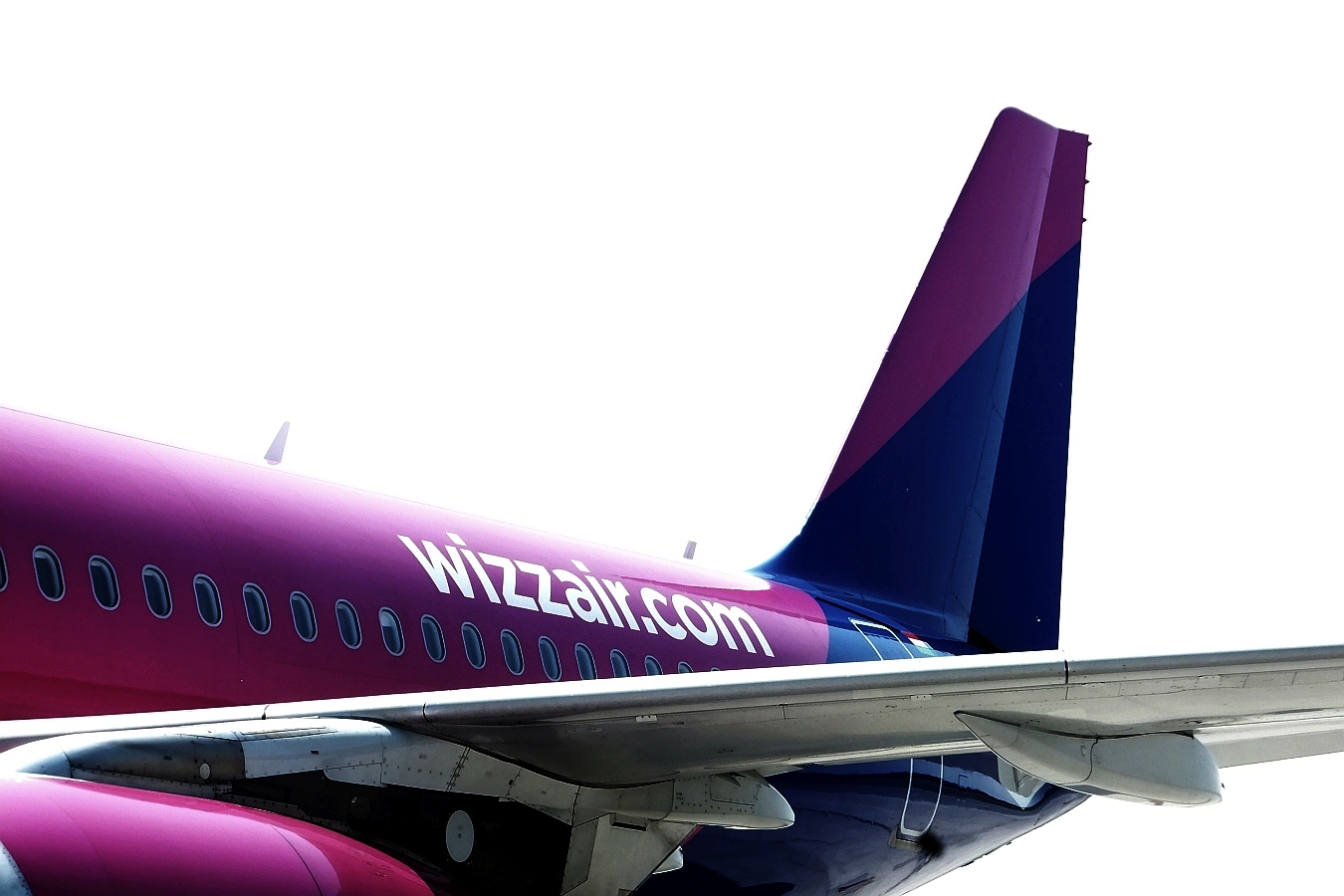 Z wrocławskiego lotniska na każdy kontynent. Są nowe połączenia