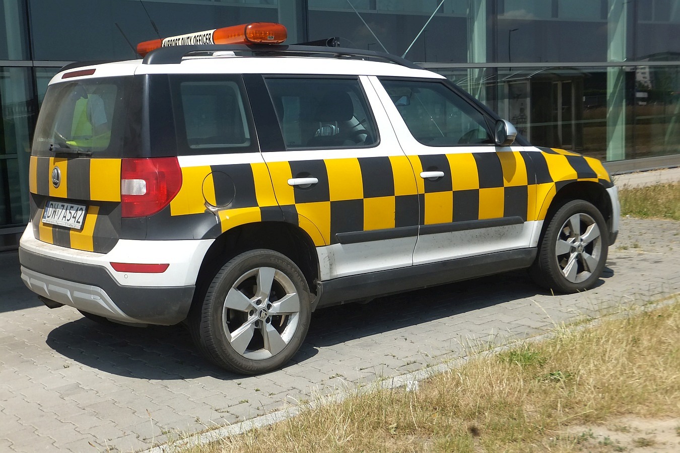 Z wrocławskiego lotniska na każdy kontynent. Są nowe połączenia