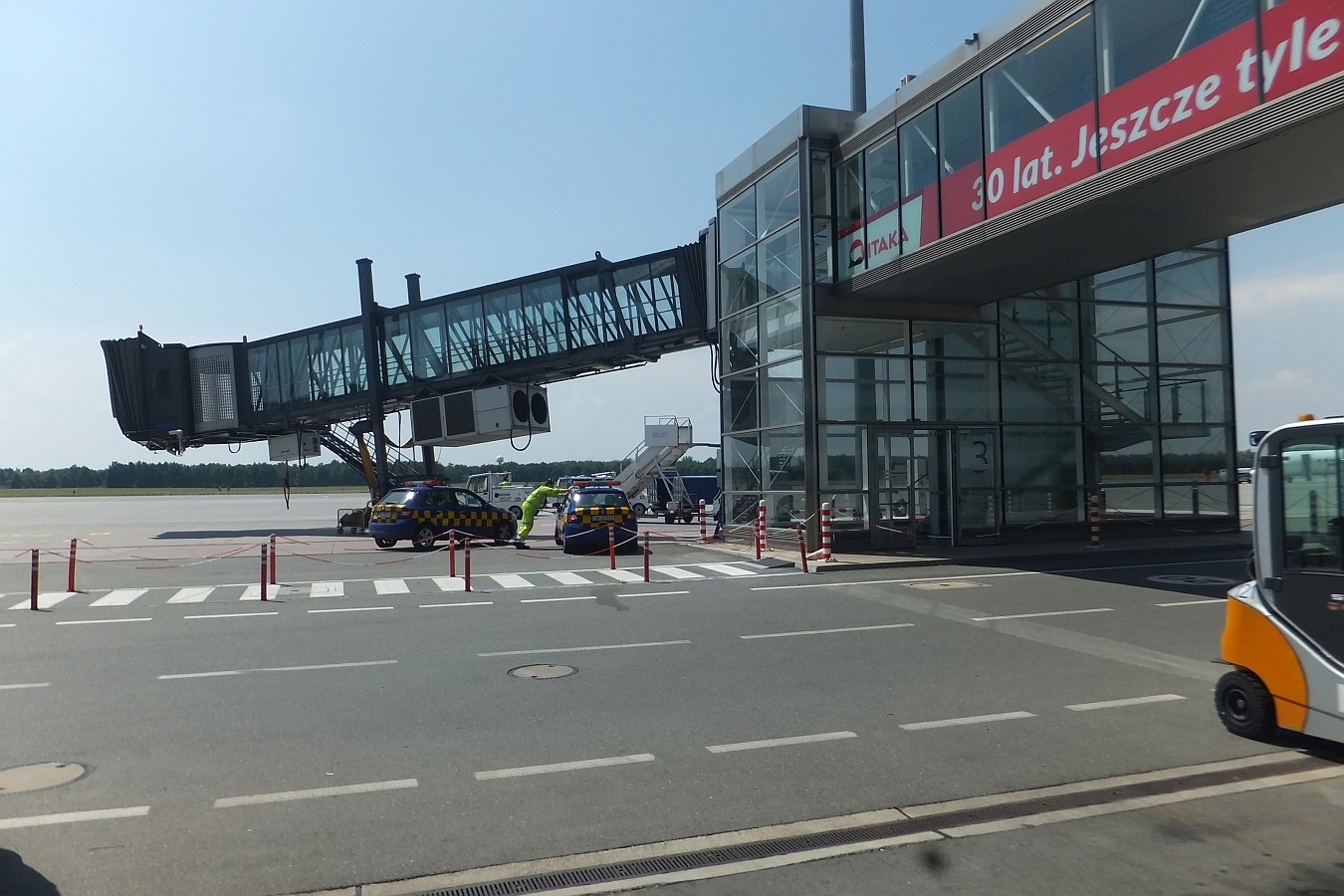Z wrocławskiego lotniska na każdy kontynent. Są nowe połączenia
