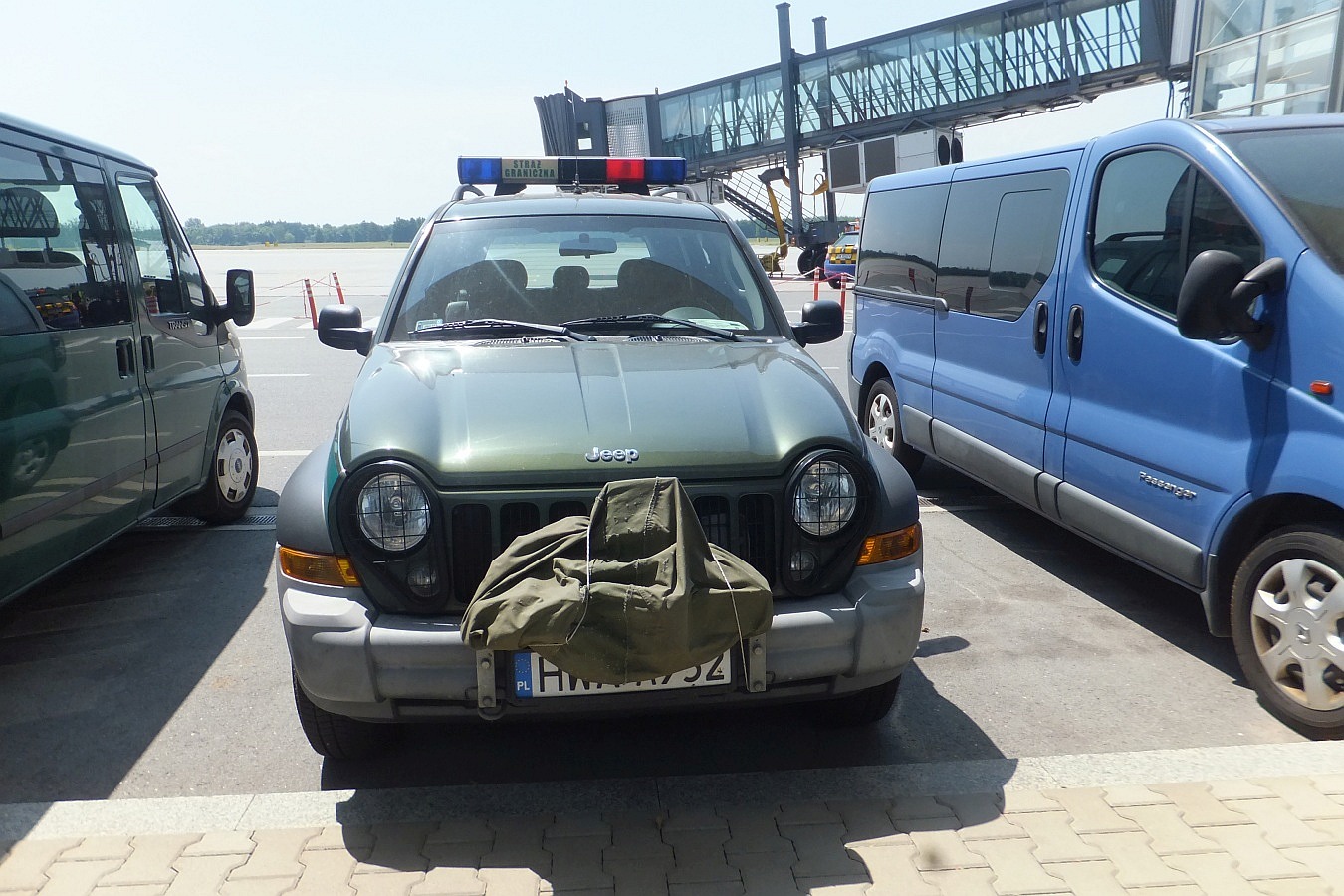Z wrocławskiego lotniska na każdy kontynent. Są nowe połączenia