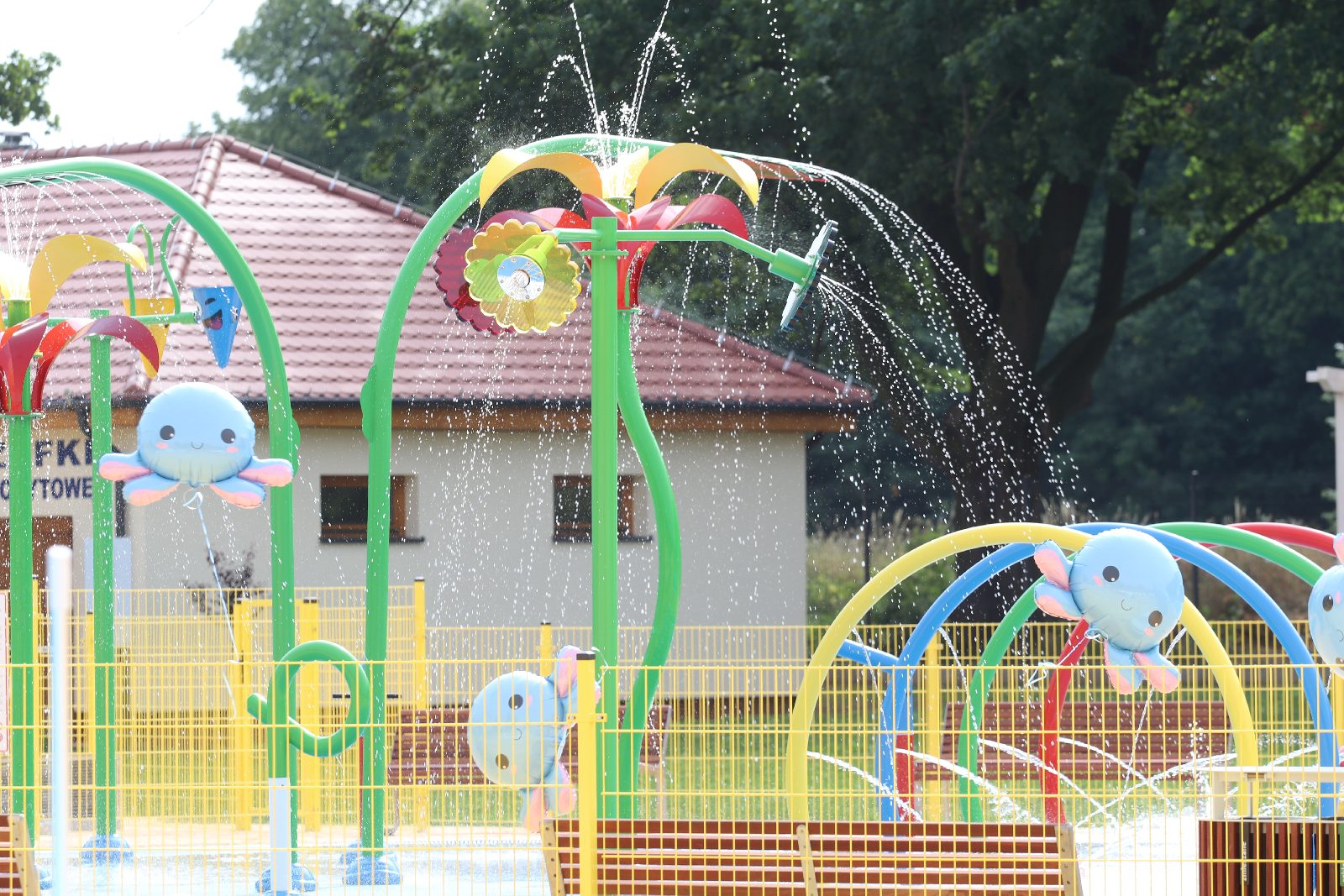 Legniczanie już mogą korzystać z Parku Wodnego AquaFun
