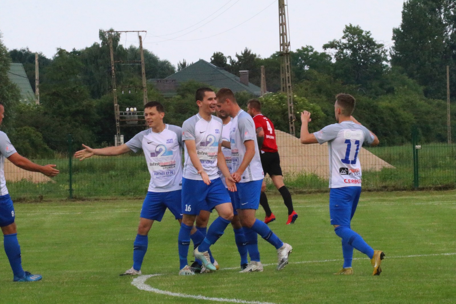 Dwie bramki Arkadiusza Cymbalisty dają remis Mewie Kunice