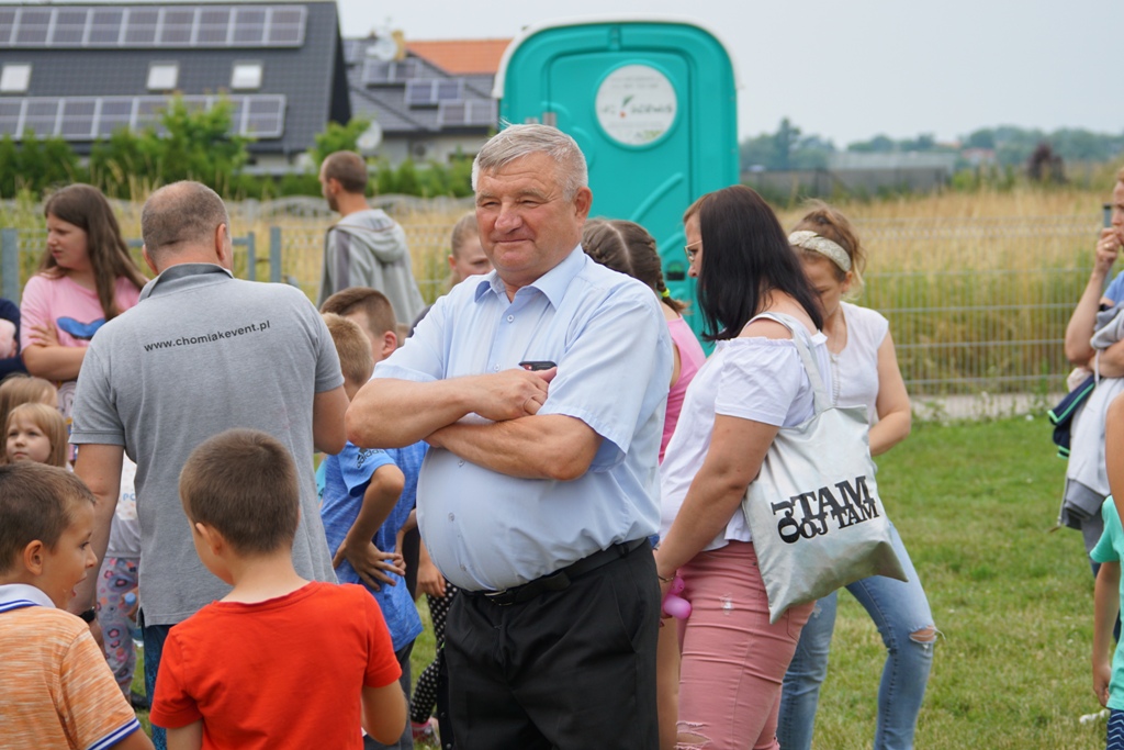 Mieszkańcy Rosochatej jak co roku festynem rozpoczęli wakacje