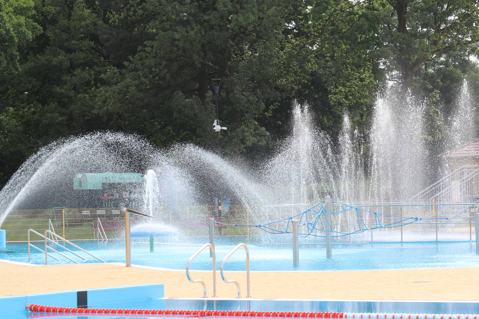 Legniczanie już mogą korzystać z Parku Wodnego AquaFun