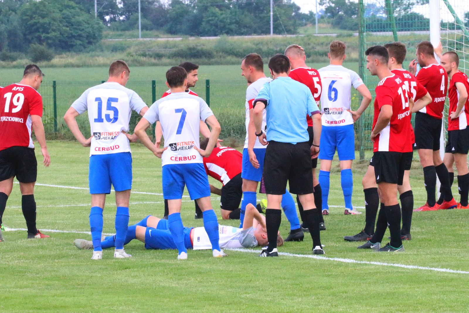 Dwie bramki Arkadiusza Cymbalisty dają remis Mewie Kunice