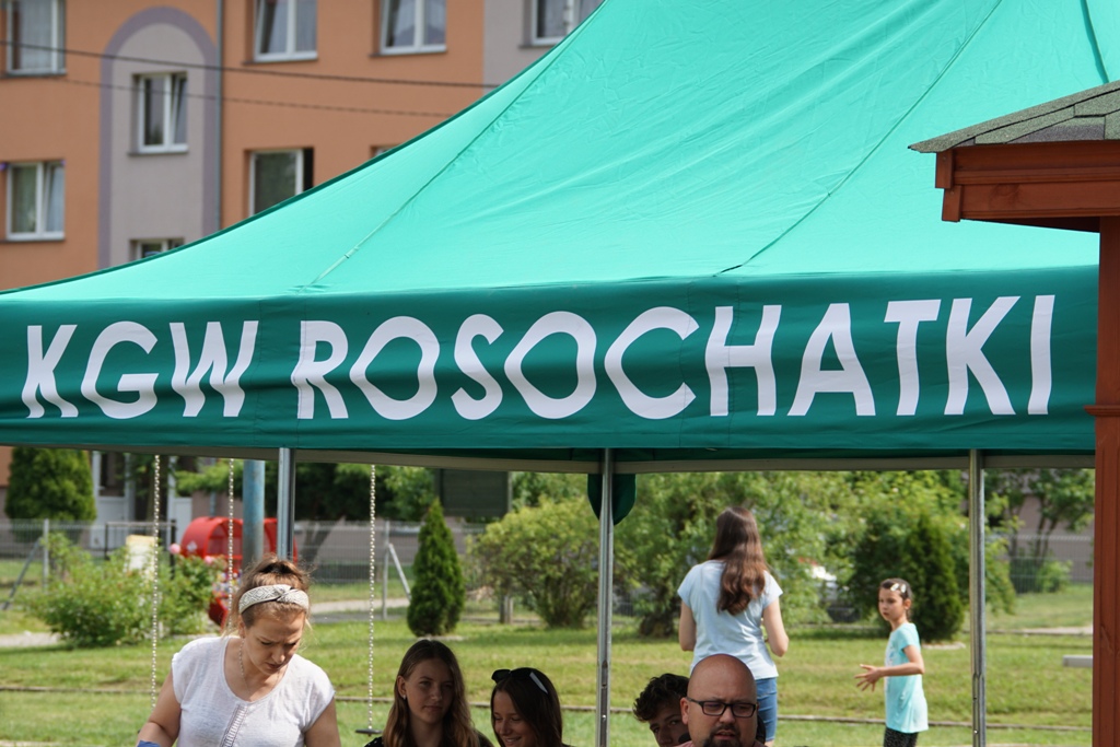 Mieszkańcy Rosochatej jak co roku festynem rozpoczęli wakacje