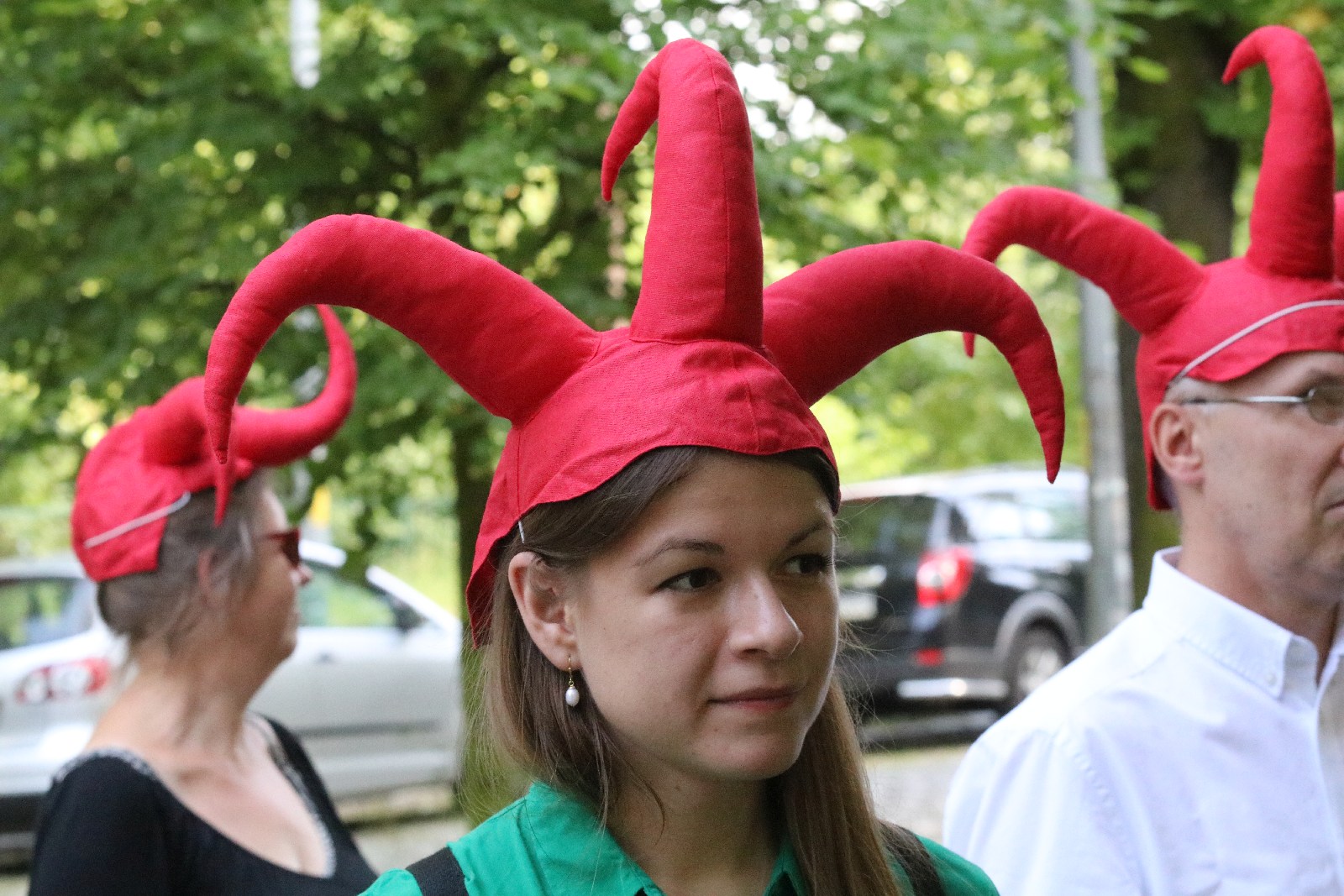 Całe rodziny wzięły udział w spacerze śladami Satyrykonu