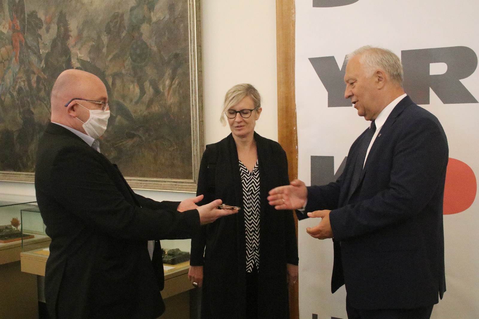 Całe rodziny wzięły udział w spacerze śladami Satyrykonu