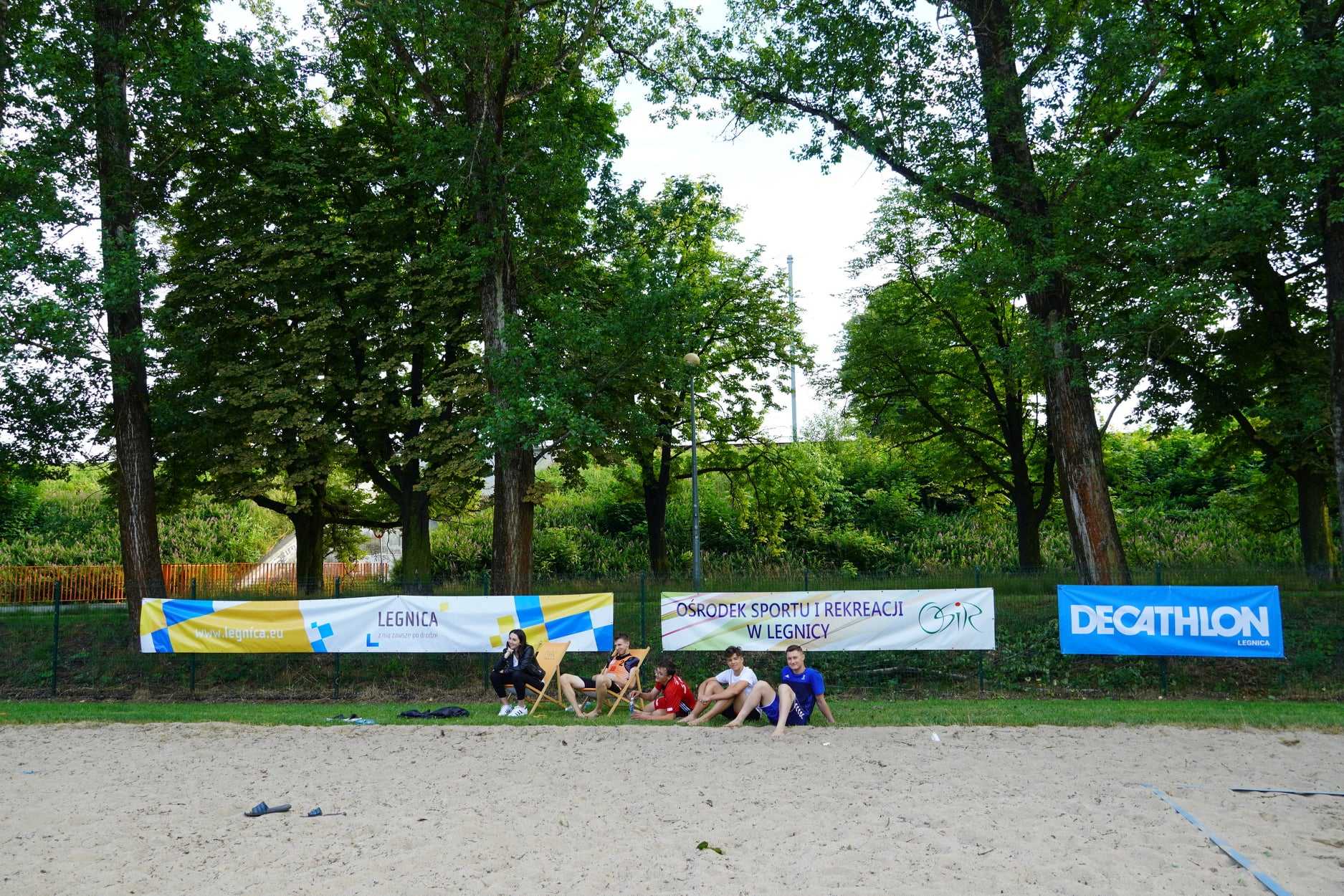 Turniej siatkówki plażowej „Bez skarpet” na kąpielisku Kormoran