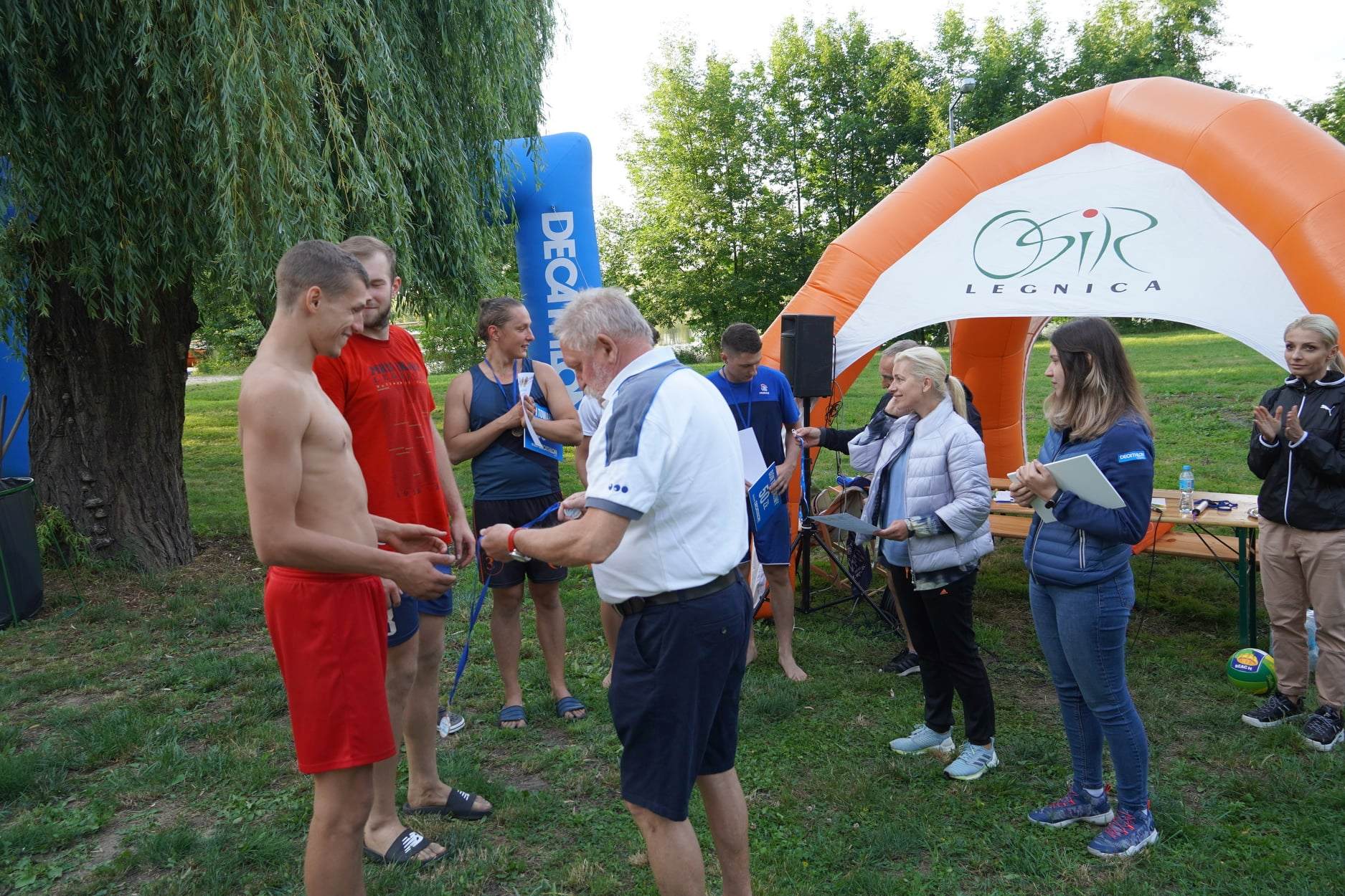 Turniej siatkówki plażowej „Bez skarpet” na kąpielisku Kormoran