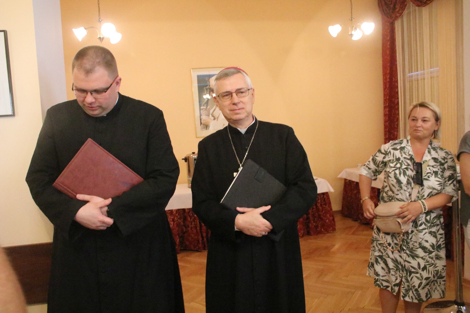 Biskup Andrzej Siemieniewski spotkał się z dziennikarzami