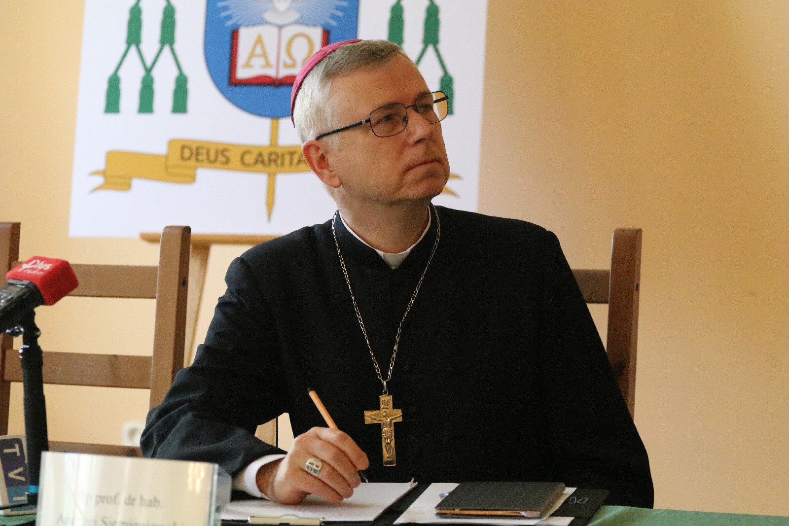Biskup Andrzej Siemieniewski spotkał się z dziennikarzami