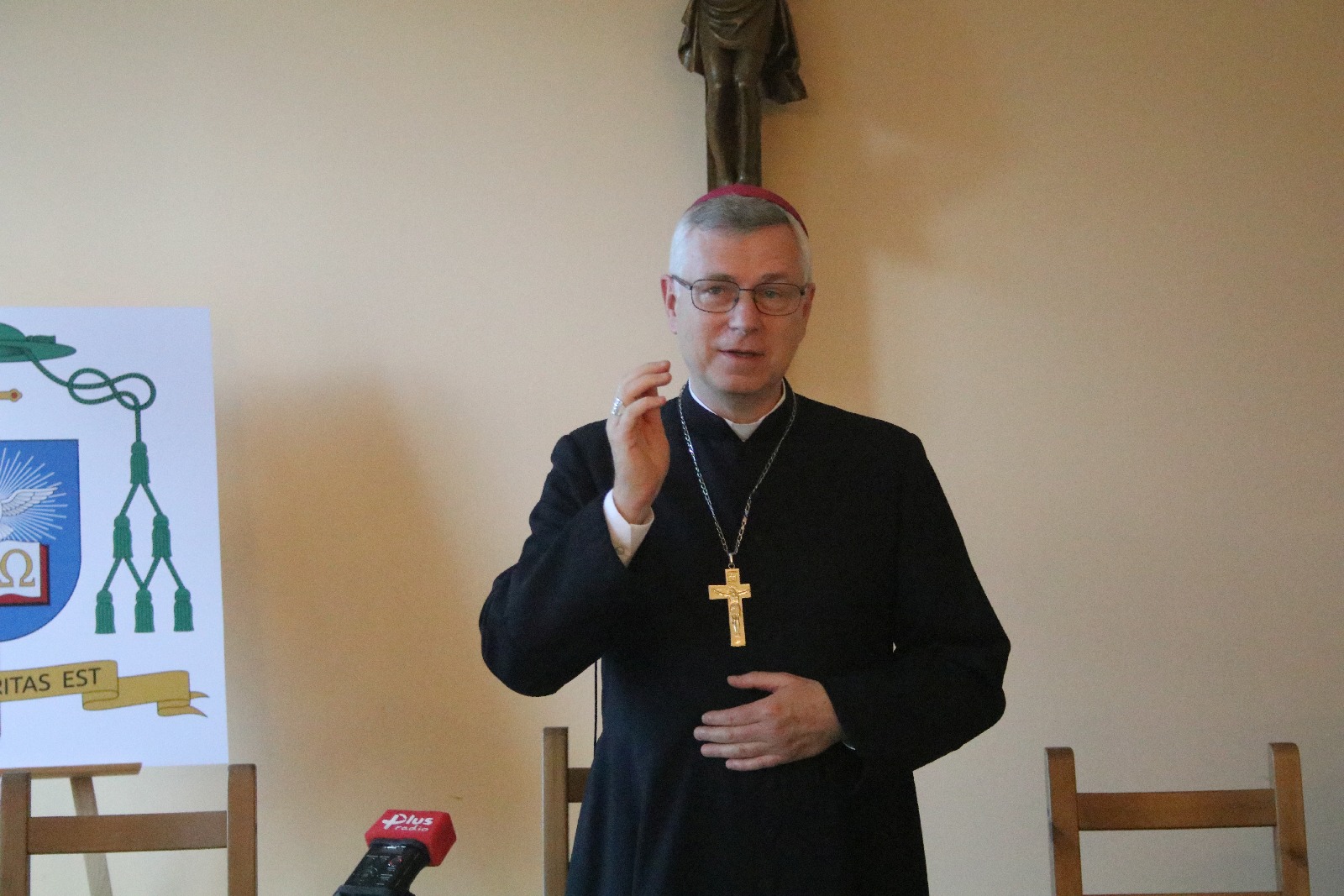 Biskup Andrzej Siemieniewski spotkał się z dziennikarzami