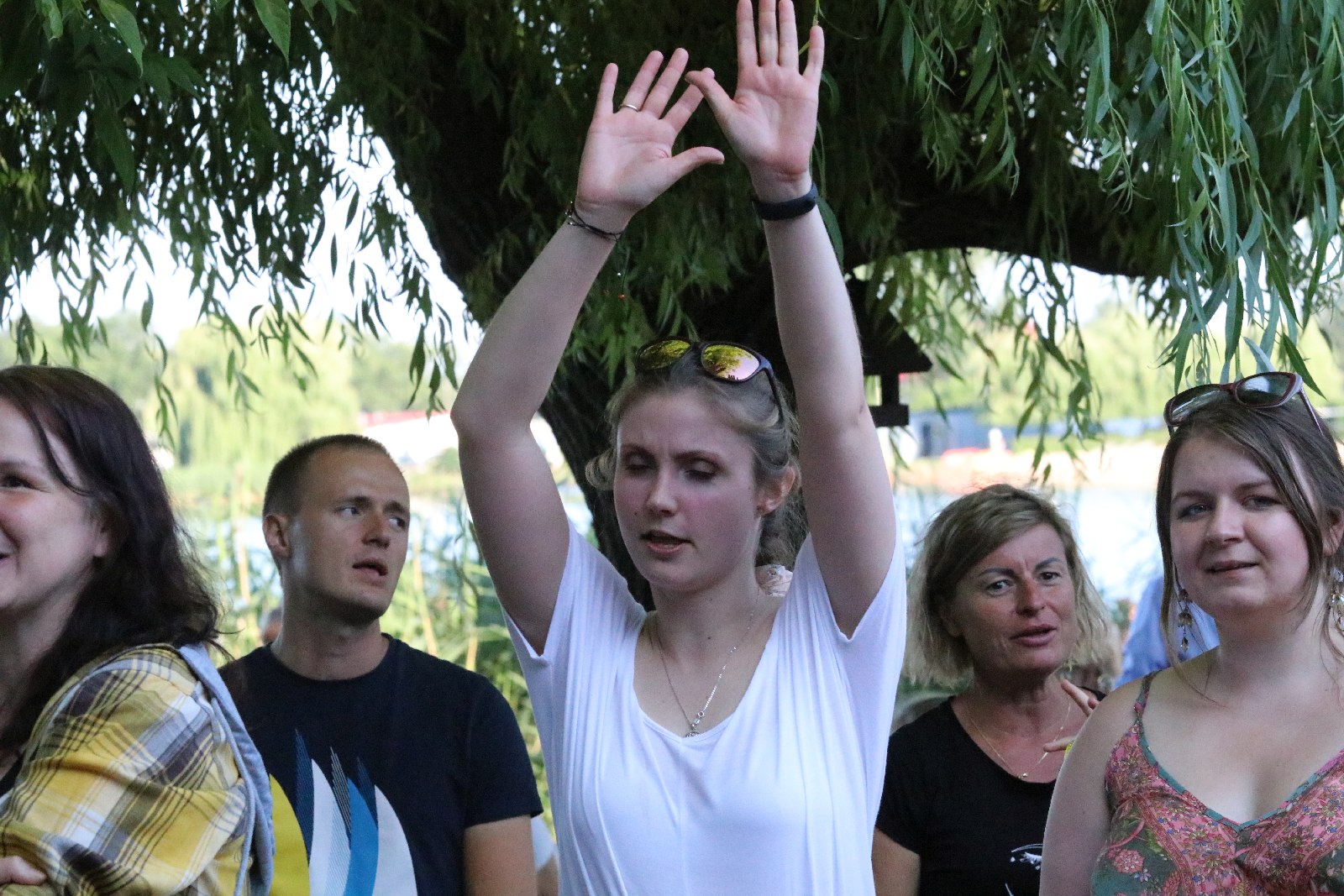 Mietek Folk, Czarnobrody kapitan i historie sprzed wieków
