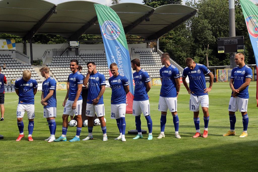 Kibice przywitali Miedź przed startem sezonu 2021/2022