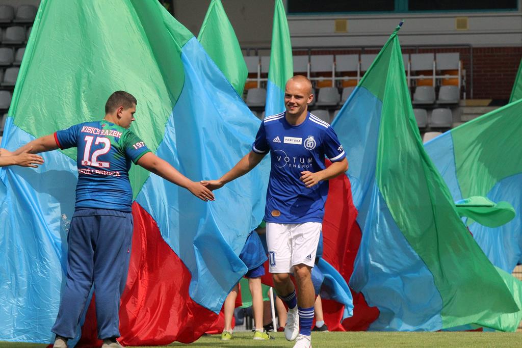 Kibice przywitali Miedź przed startem sezonu 2021/2022