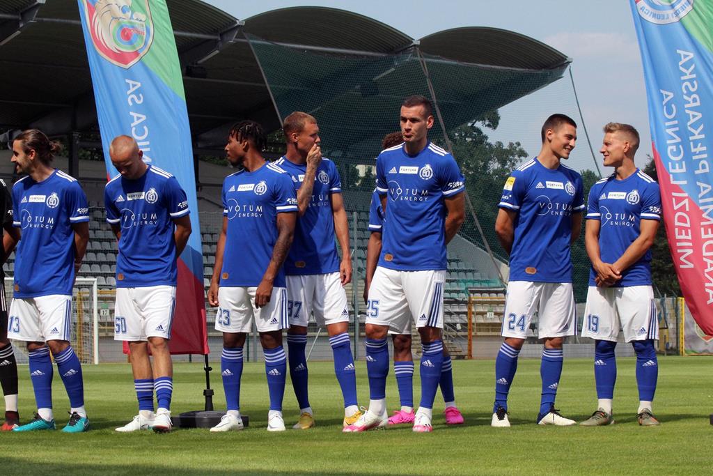Kibice przywitali Miedź przed startem sezonu 2021/2022