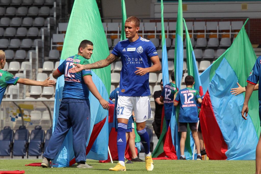 Kibice przywitali Miedź przed startem sezonu 2021/2022
