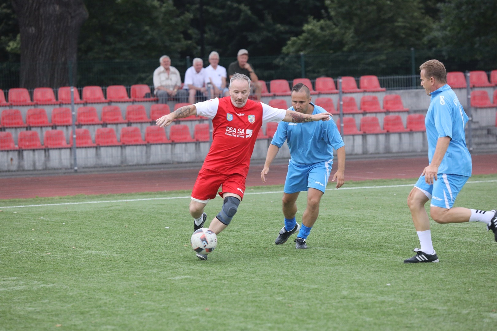 Oldboje zagrali turniej z okazji 50-lecia Miedzi Legnica