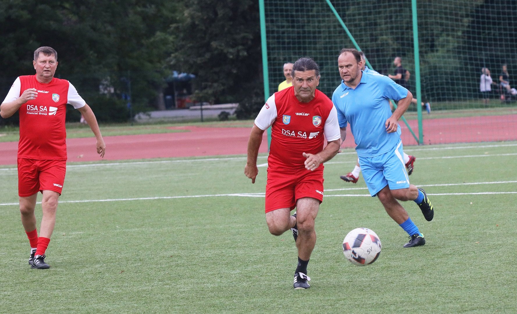 Oldboje zagrali turniej z okazji 50-lecia Miedzi Legnica