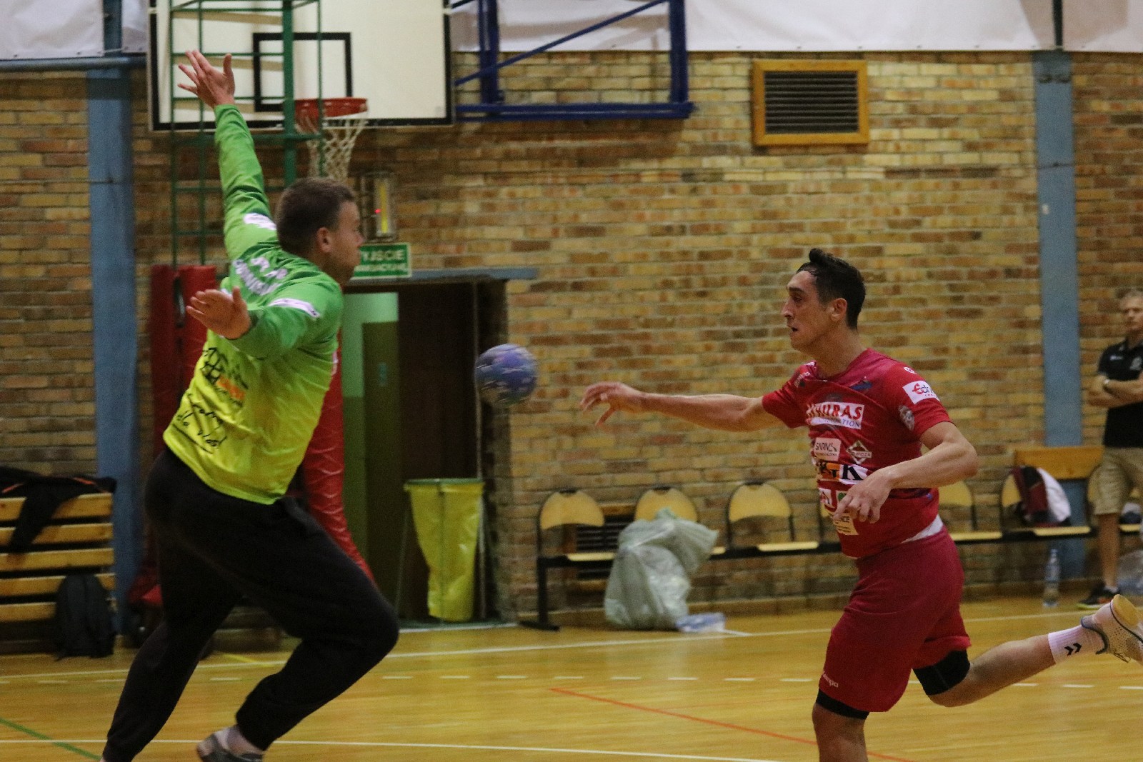 Siódemka Miedź Huras Legnica wygrywa z Borem Oborniki Śląskie