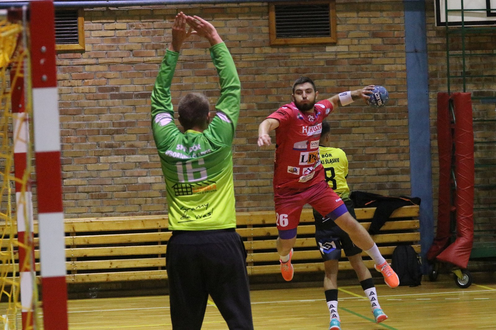 Siódemka Miedź Huras Legnica wygrywa z Borem Oborniki Śląskie