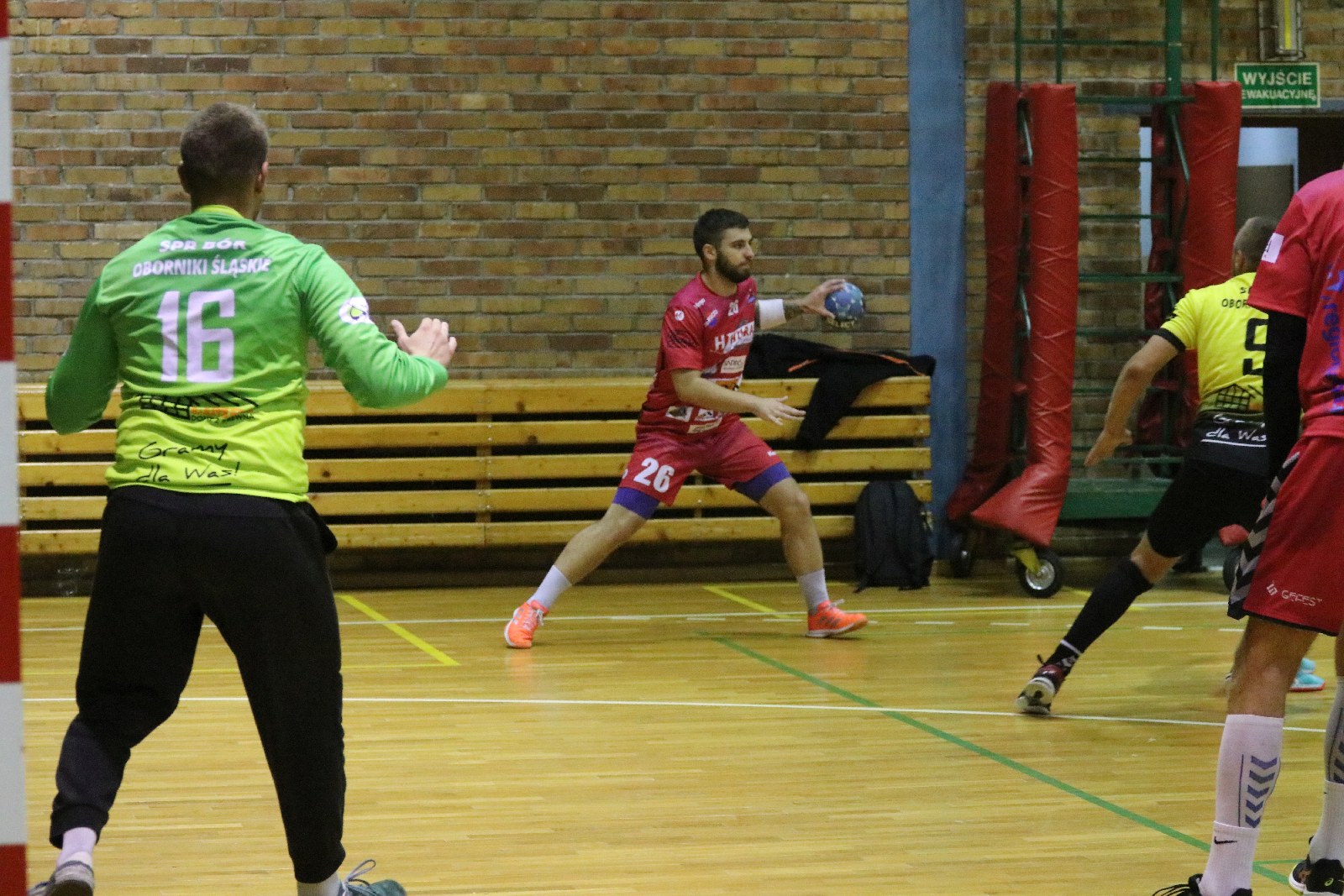 Siódemka Miedź Huras Legnica wygrywa z Borem Oborniki Śląskie