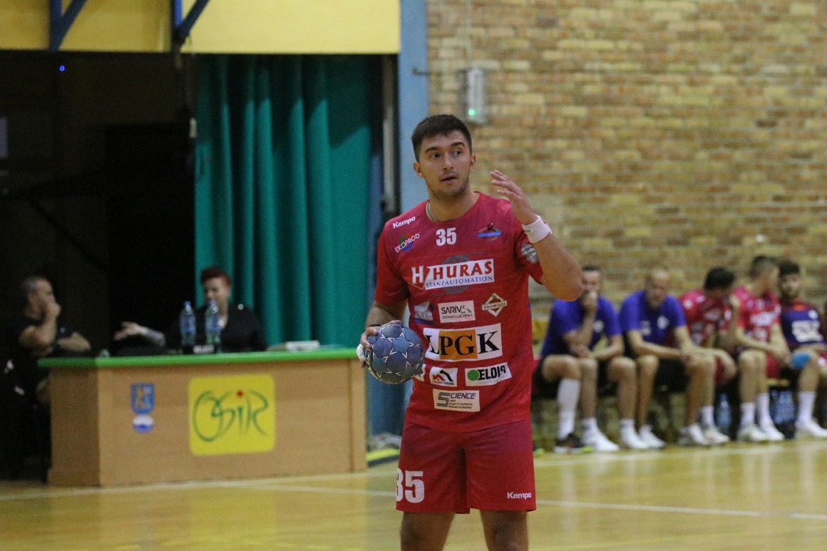 Siódemka Miedź Huras Legnica wygrywa z Borem Oborniki Śląskie