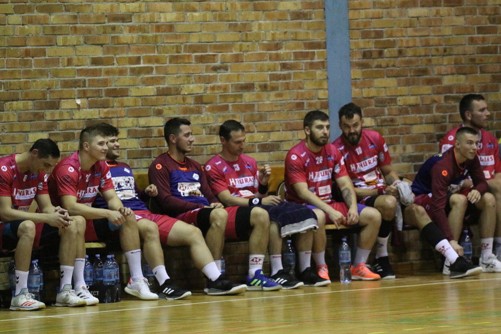 Siódemka Miedź Huras Legnica wygrywa z Borem Oborniki Śląskie