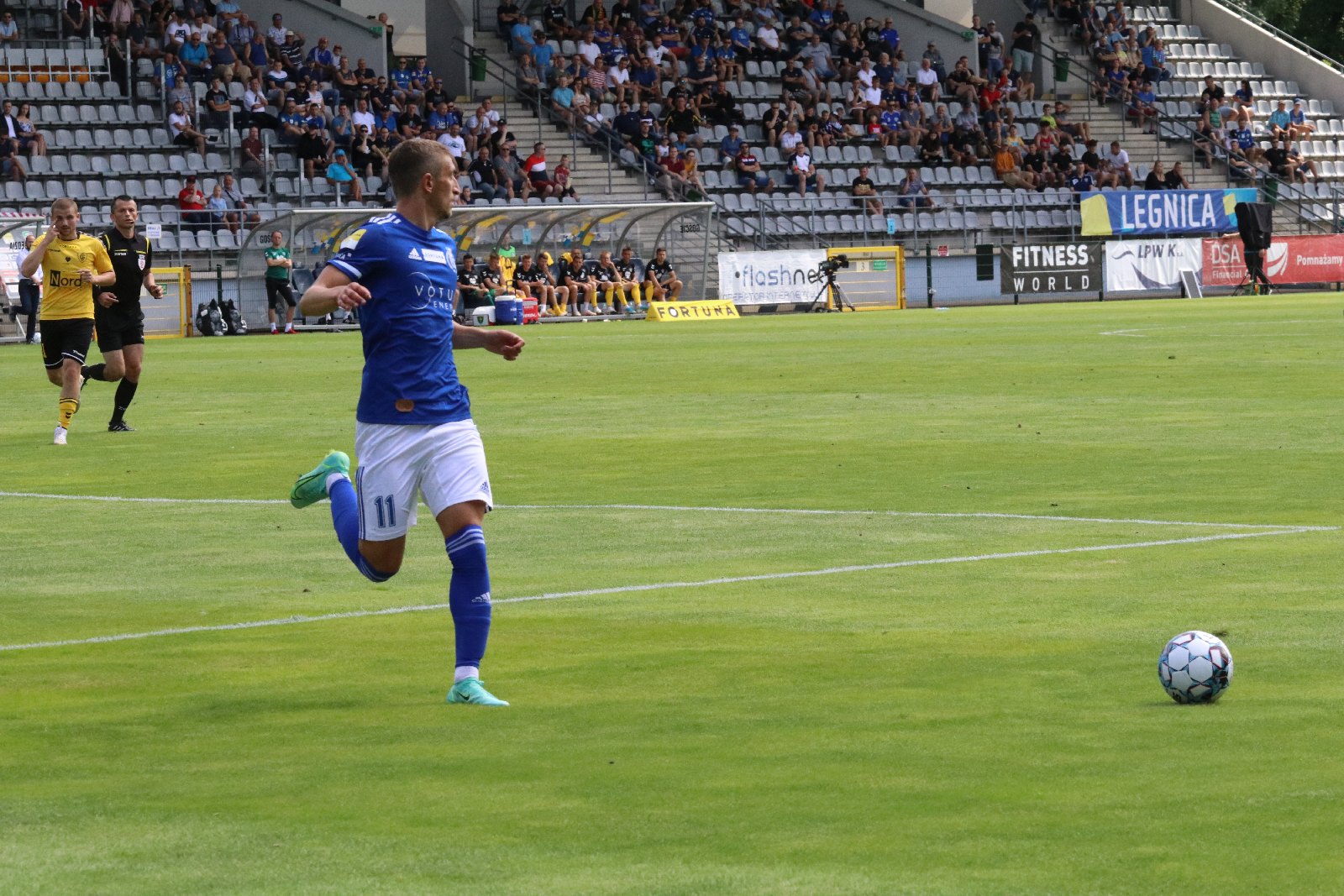 Miedź Legnica wygrywa z GKS-em Katowice 1:0 po bramce Makucha