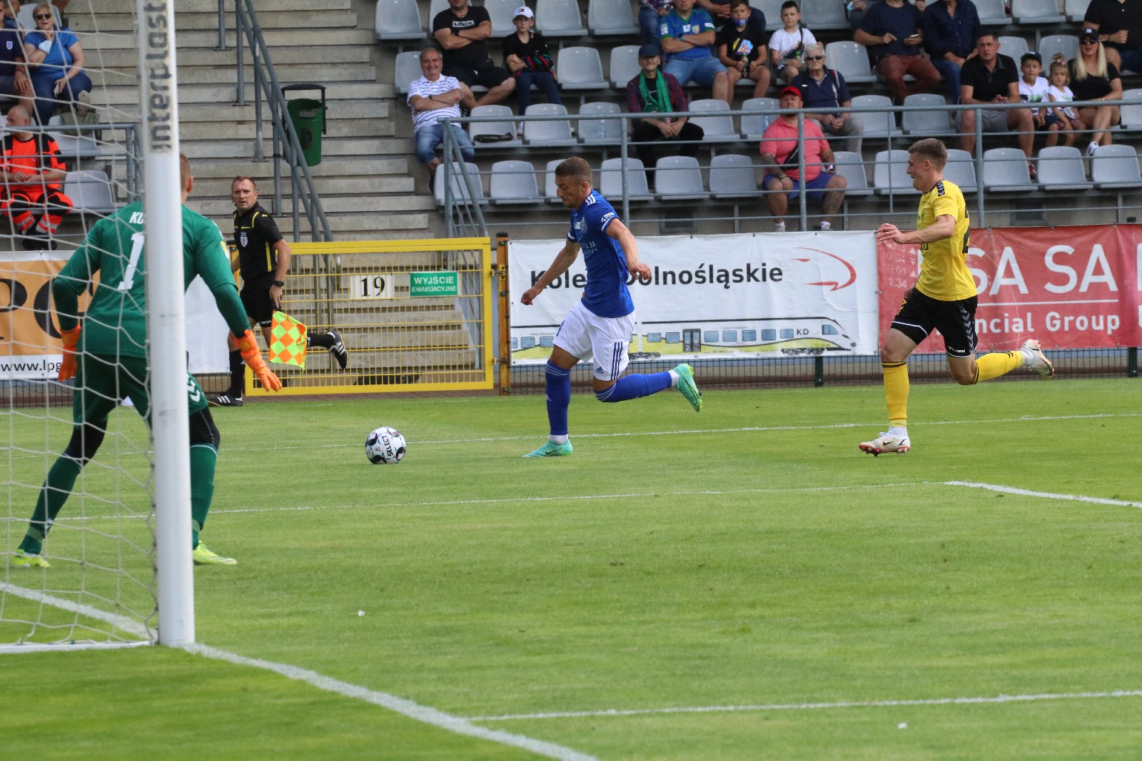 Miedź Legnica wygrywa z GKS-em Katowice 1:0 po bramce Makucha