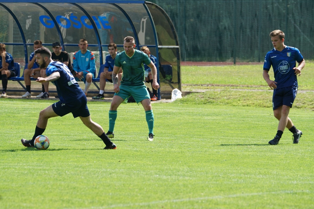 Kaczawa Bieniowice z Pucharem Wójta Gminy Kunice       
