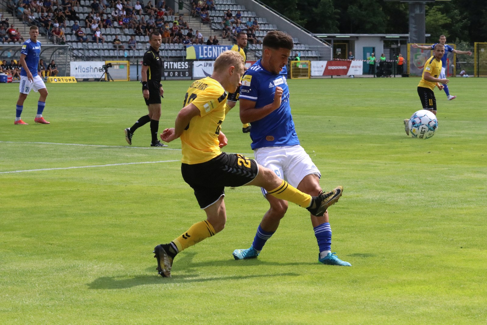 Miedź Legnica wygrywa z GKS-em Katowice 1:0 po bramce Makucha