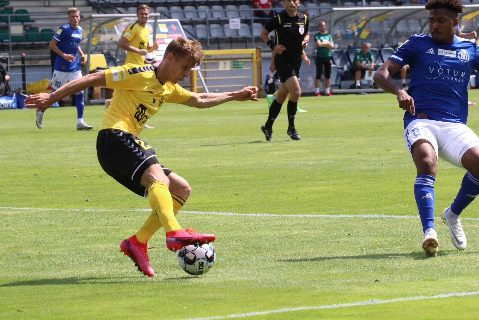 Miedź Legnica wygrywa z GKS-em Katowice 1:0 po bramce Makucha