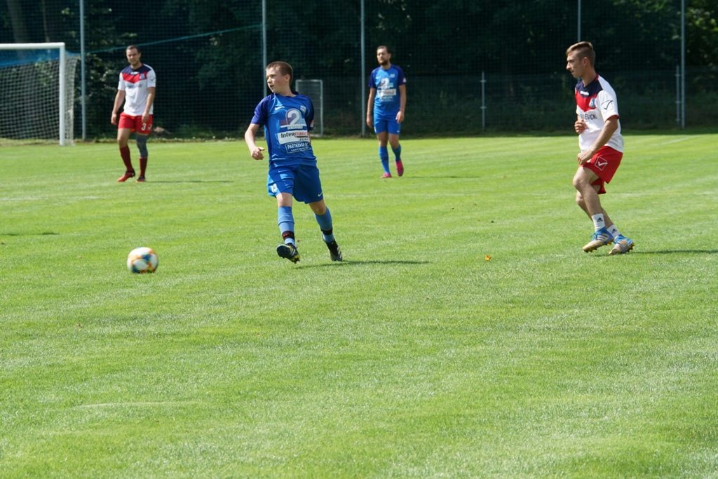Kaczawa Bieniowice z Pucharem Wójta Gminy Kunice       
