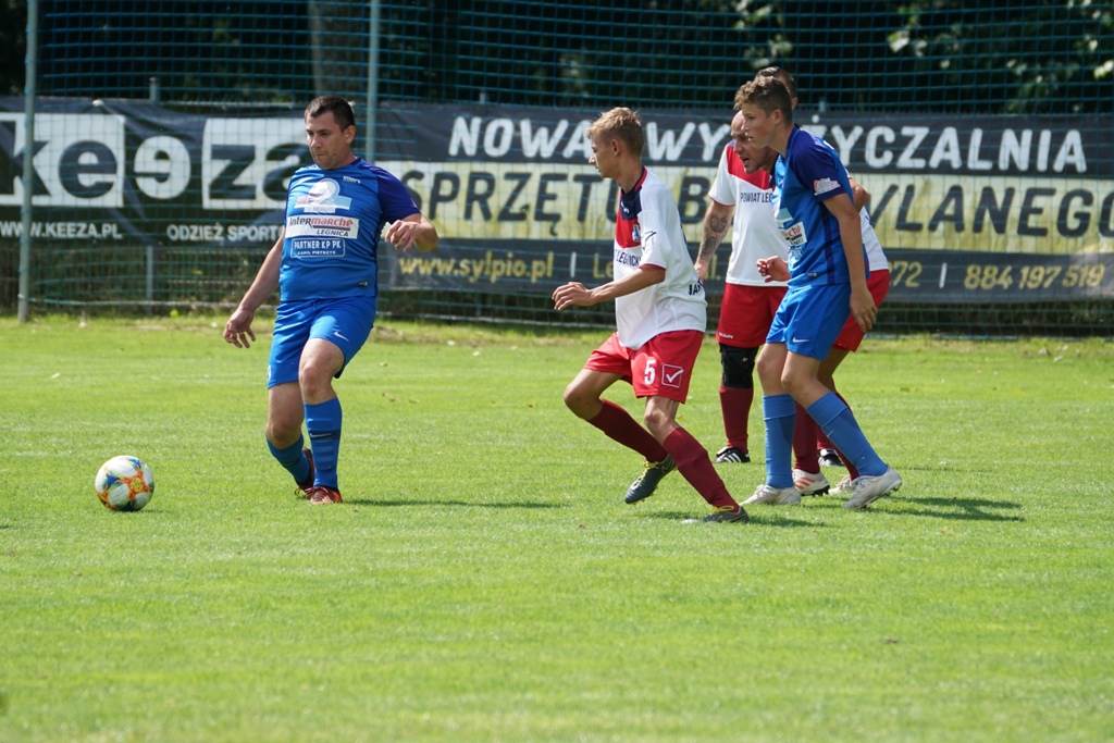 Kaczawa Bieniowice z Pucharem Wójta Gminy Kunice       
