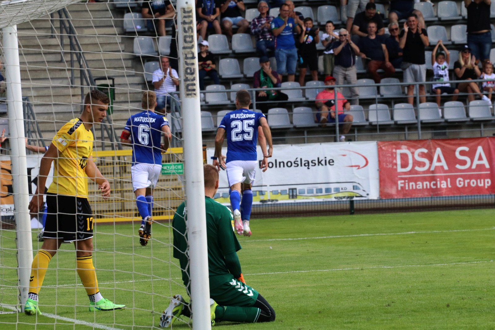 Miedź Legnica wygrywa z GKS-em Katowice 1:0 po bramce Makucha