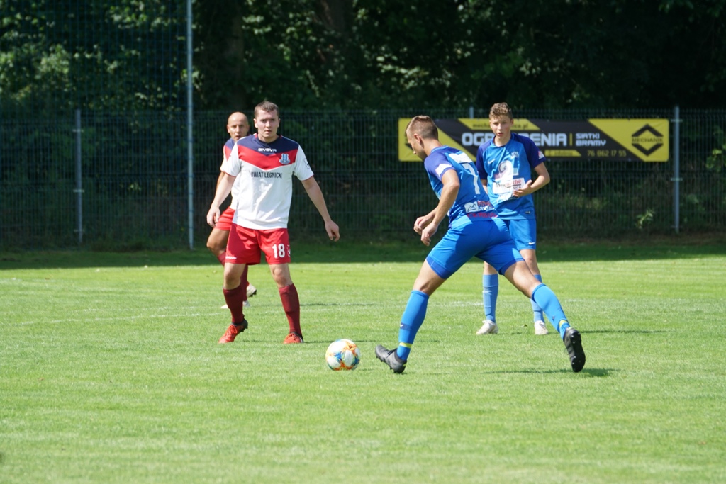 Kaczawa Bieniowice z Pucharem Wójta Gminy Kunice       
