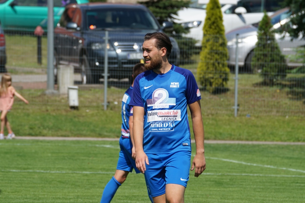 Kaczawa Bieniowice z Pucharem Wójta Gminy Kunice       

