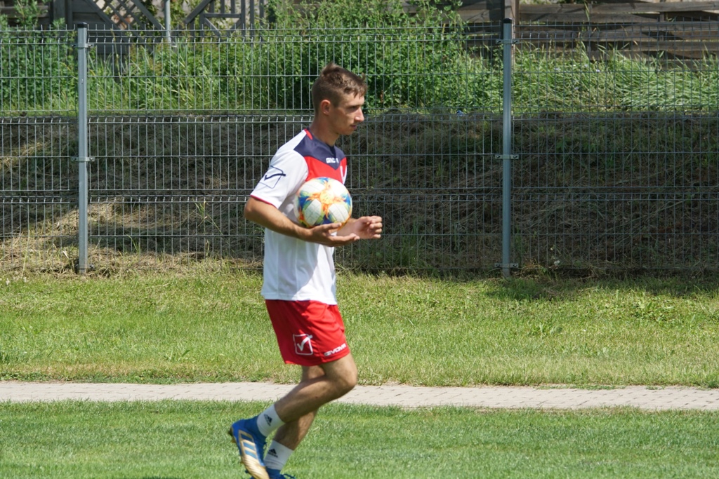 Kaczawa Bieniowice z Pucharem Wójta Gminy Kunice       
