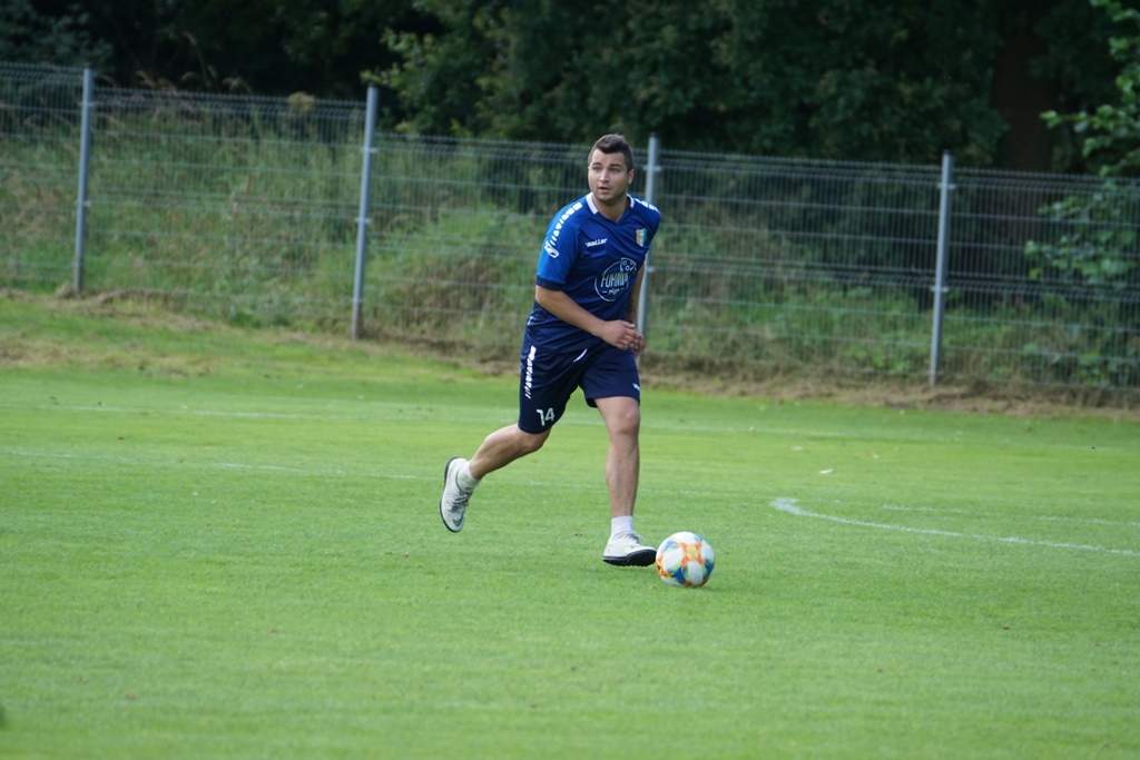 Kaczawa Bieniowice z Pucharem Wójta Gminy Kunice       
